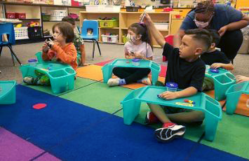  students participate in class
