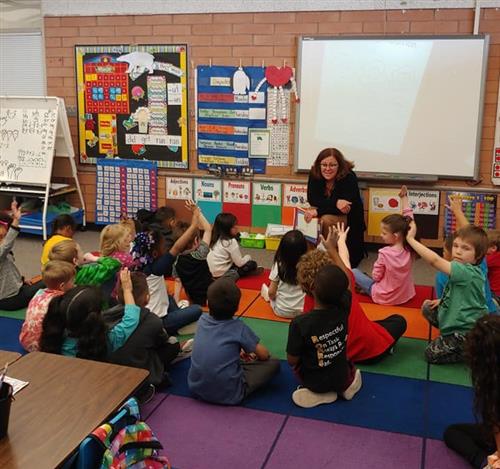students read in class